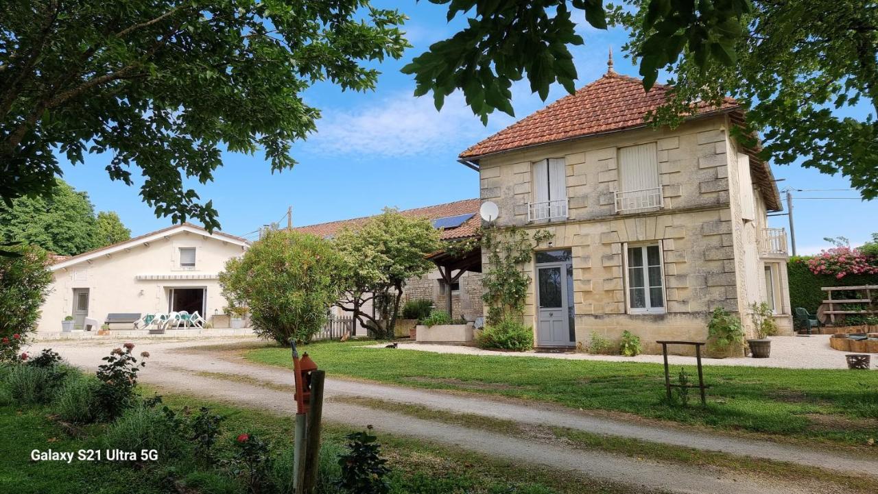 Villa Logis De Pagnolet à Ozillac Extérieur photo