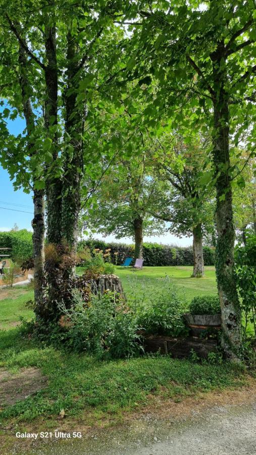 Villa Logis De Pagnolet à Ozillac Extérieur photo