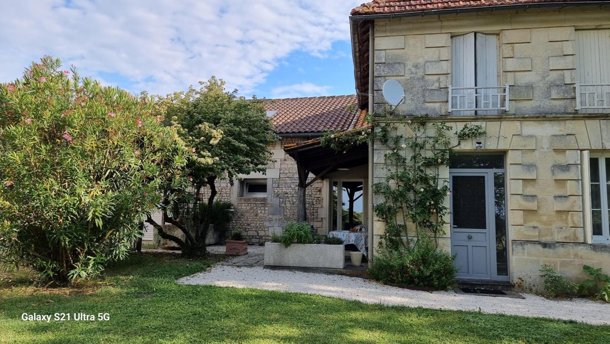 Villa Logis De Pagnolet à Ozillac Extérieur photo